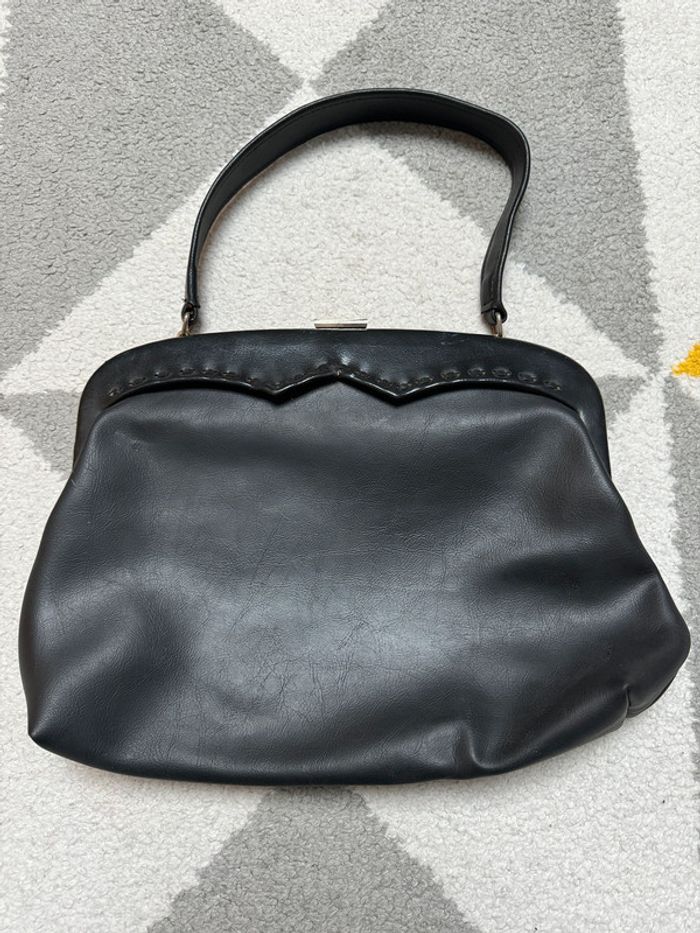 Sac à main en cuir vintage