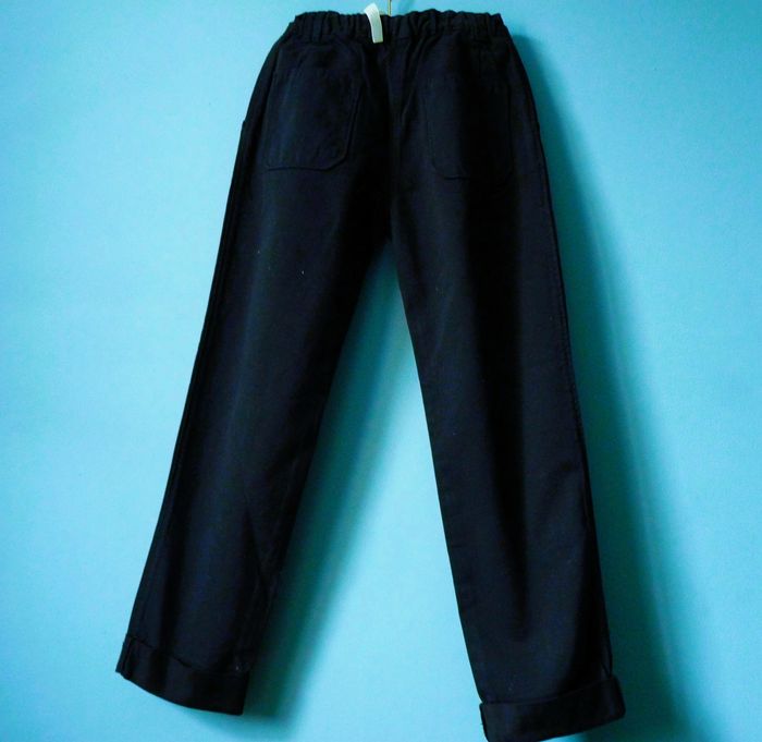 Pantalon Garçon petit bateau 10 ans neuf bleu marine pinces et revers - photo numéro 3