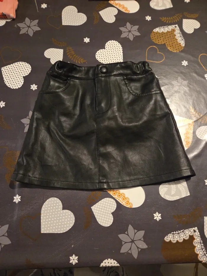 Jupe faux cuir 4a