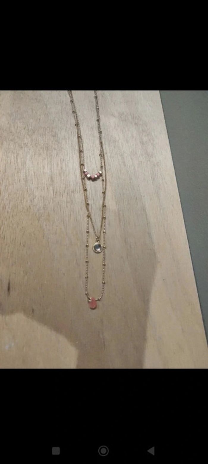 Collier neuf - photo numéro 2