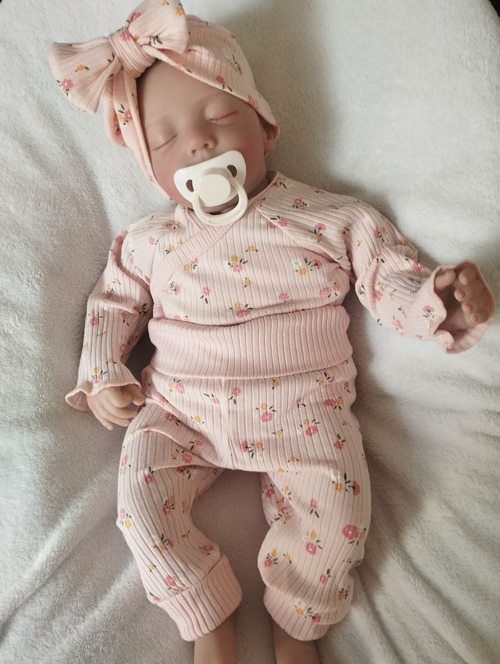 Bébé reborn - photo numéro 5