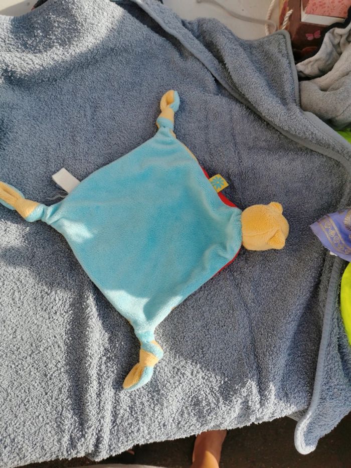 Doudou plat winnie l'Ourson - photo numéro 5