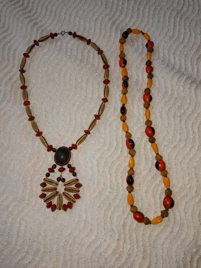 Lot collier amerindien en graines