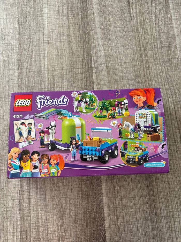 Lego Friends La remorque à Chevaux de Mia