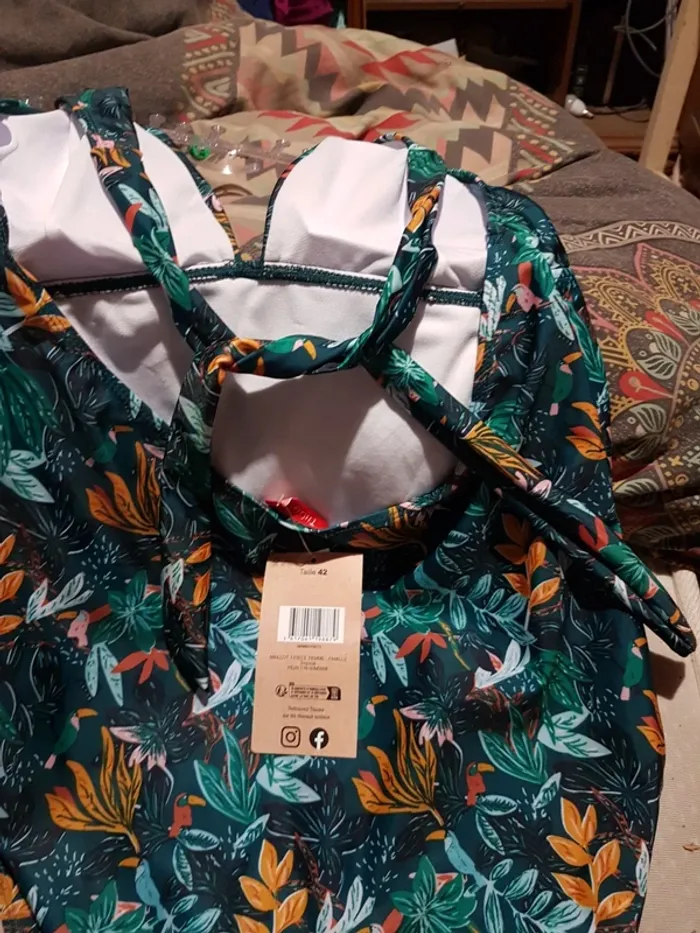 Maillot de bain 1 pièce 42 tissaia - photo numéro 3