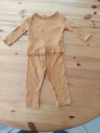 Pyjama moutarde