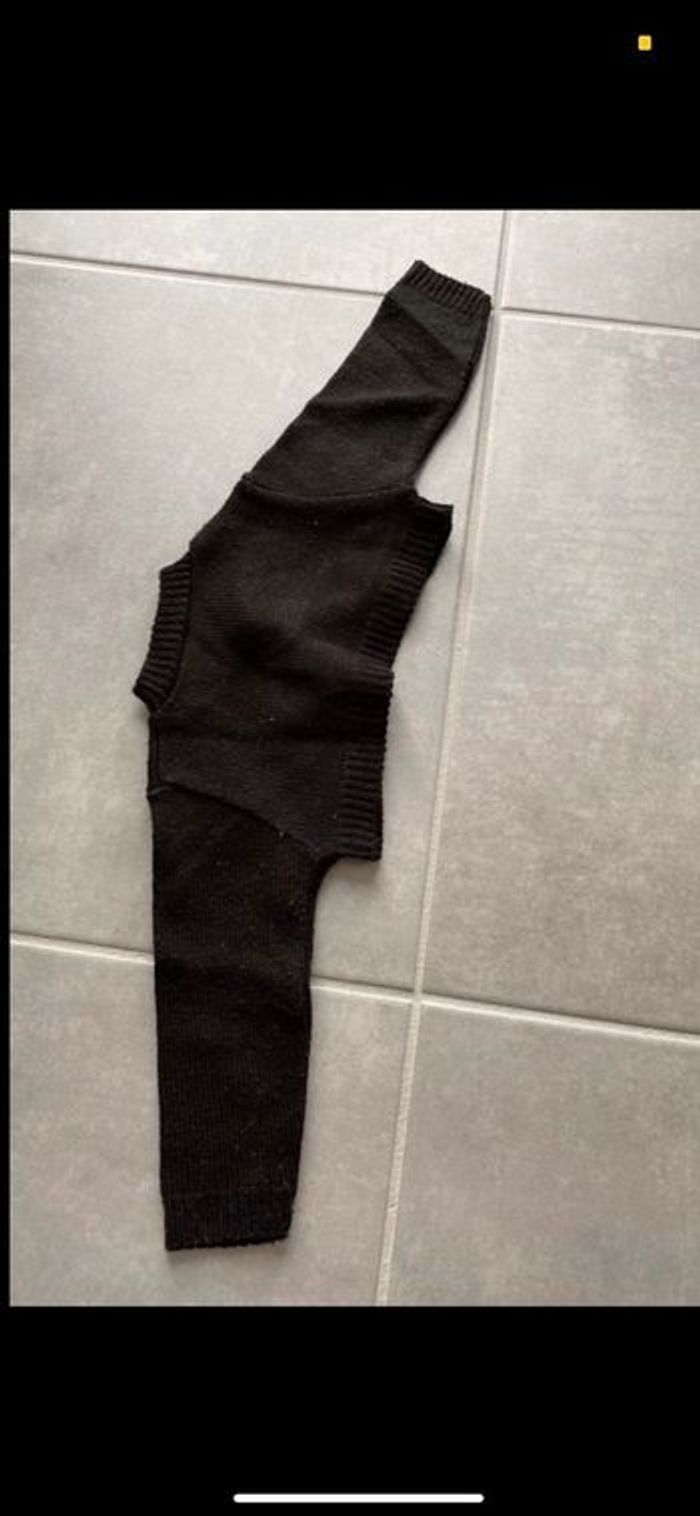 Boléro noire fille 6 mois - photo numéro 8