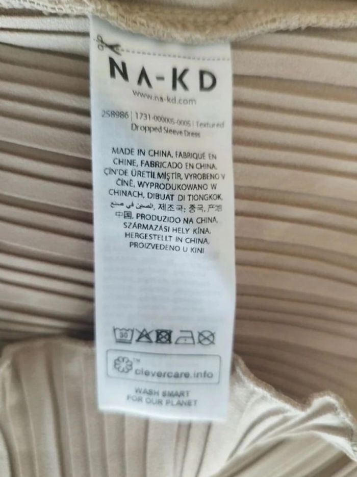 Robe col haut na-kd - photo numéro 10