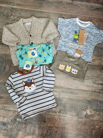 Lot vêtements garçon 12 mois