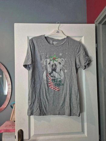 Tee shirt
