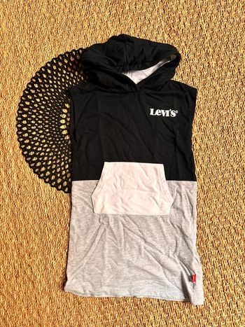 Robe Lévis grise noir