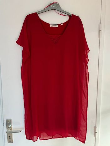 Robe sans manches rouge