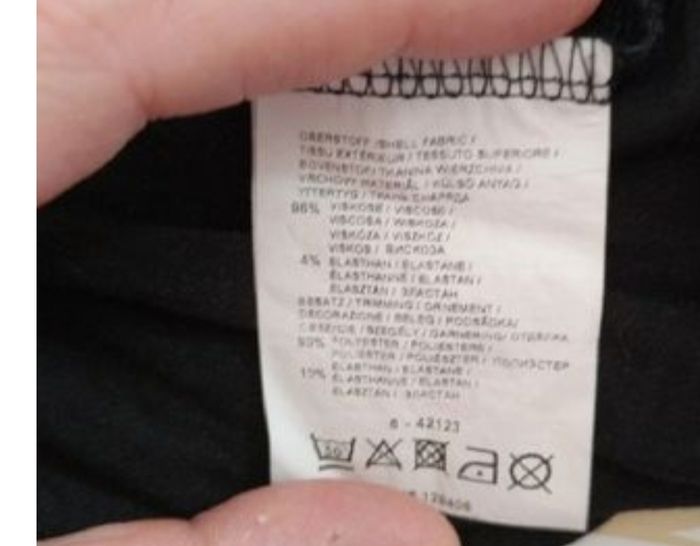 Robe noire - photo numéro 8