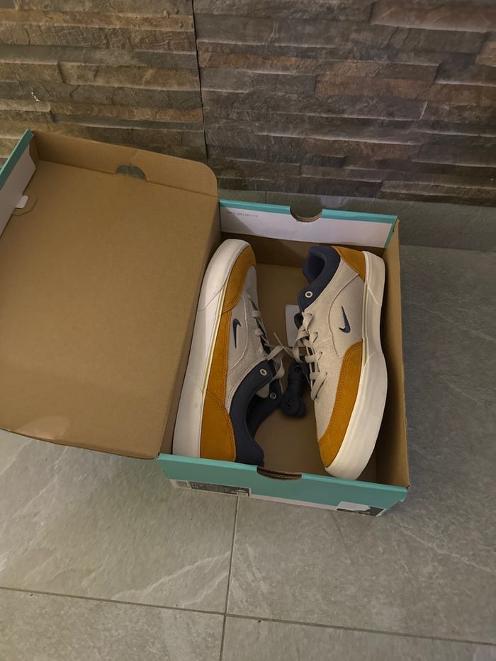 Baskets Nike SB Malor Eur 45,5 - photo numéro 9