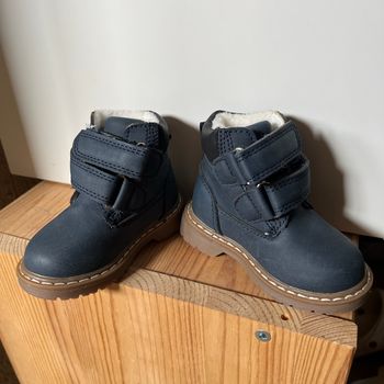 Chaussure de neige bébé