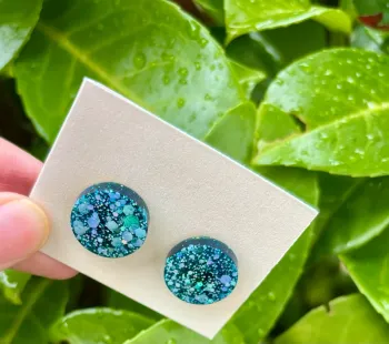 Boucles d’oreilles paillettées bleues
