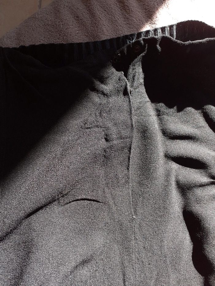 Jupe noire - photo numéro 4