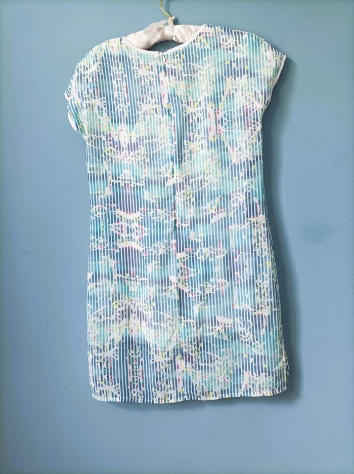 Robe Fille DKNY 12 ans bleu collection été TBE - photo numéro 2