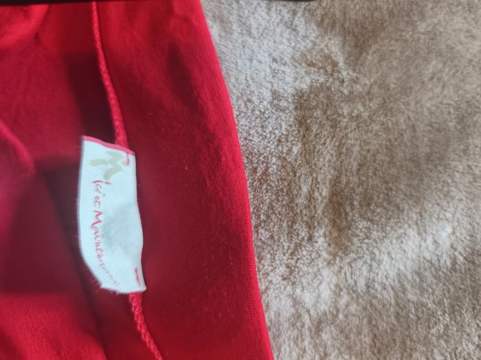 Joggings rouge ici et maintenant - photo numéro 3