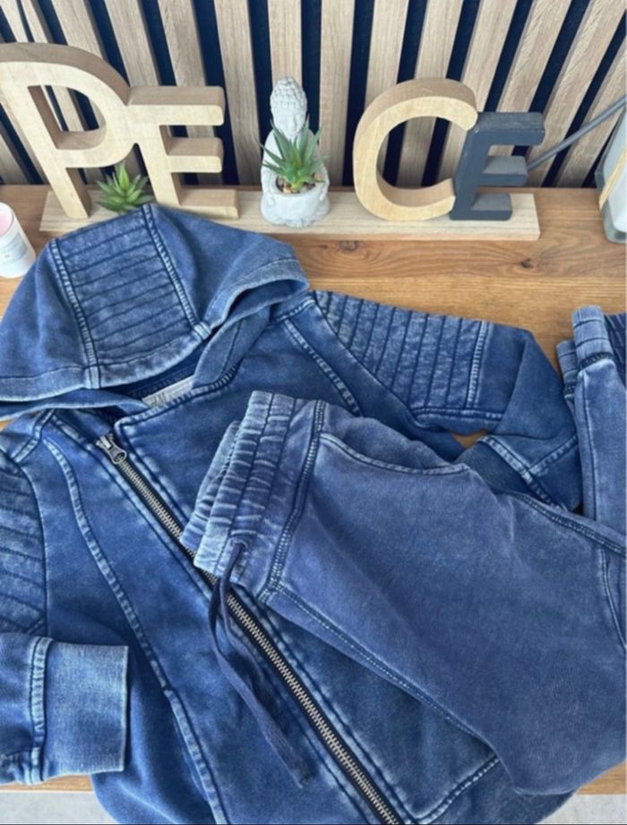 Ensemble avec veste à capuche H&M 4/6 ans