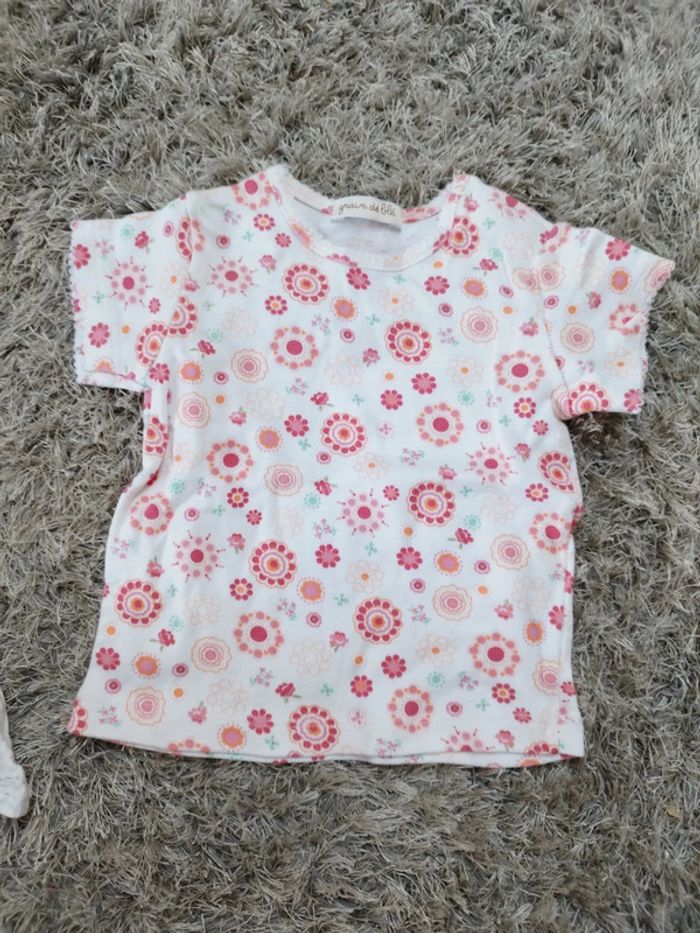 Lot de deux t-shirt manches courtes bébé fille 6 mois été - photo numéro 3