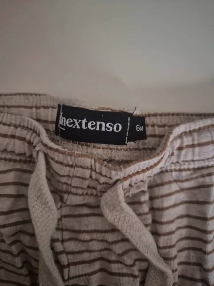 Pantalon 6 mois - photo numéro 2