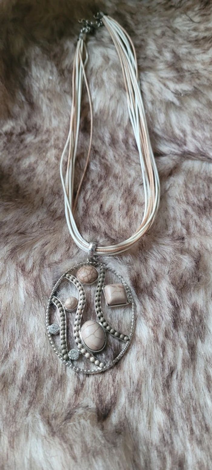 Collier Boho Parfait état - photo numéro 2