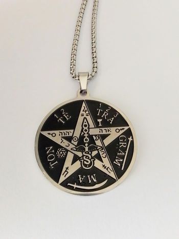 Chaîne + pendentif celtique