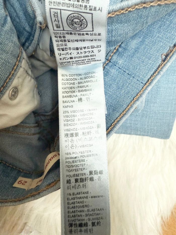 Jean Levi’s 314 Shaping Straight – Taille 29/30 – bleu clair – Neuf avec étiquette - photo numéro 20
