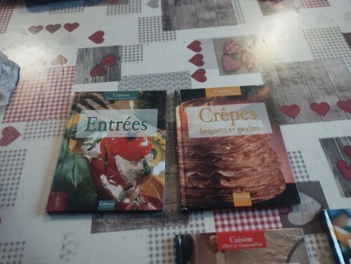 Lot de 8 livres de cuisine - photo numéro 2