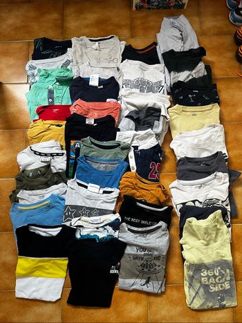 Lots garçons 8 ans