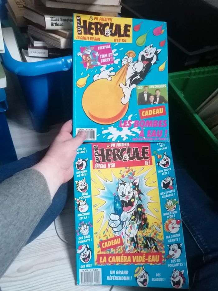 2 magazines super hercule.