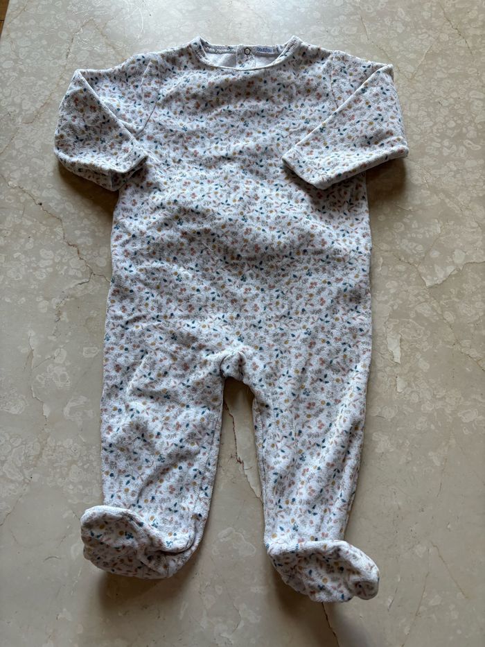 Lot 4 pyjamas 12 mois - photo numéro 4