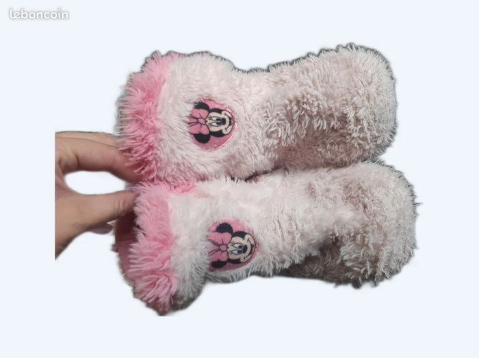 Lot chaussures fille pointure 33 - photo numéro 3