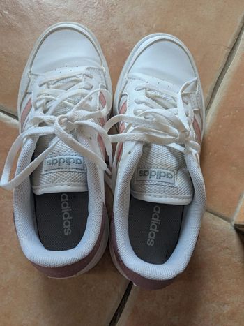 Chaussure adidas breaknet peu porté 38 2/3