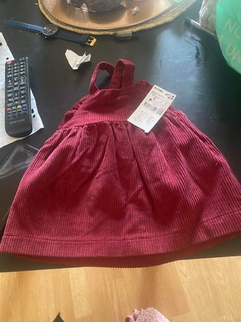 Robe kiabi bordeau 3 mois