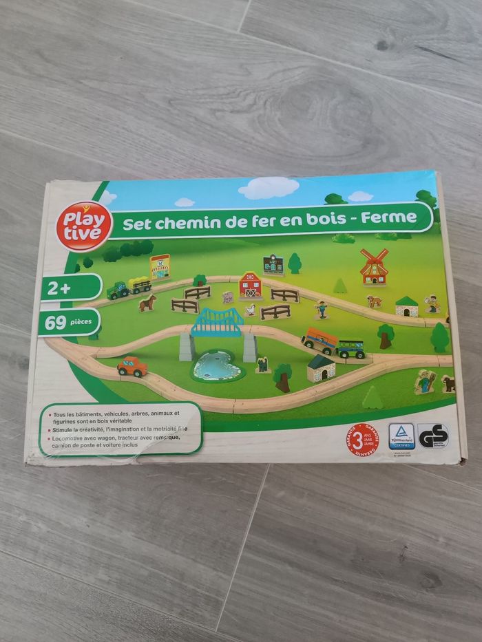 Circuit en bois enfant
