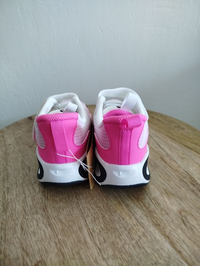 Baskets T 30 - photo numéro 7