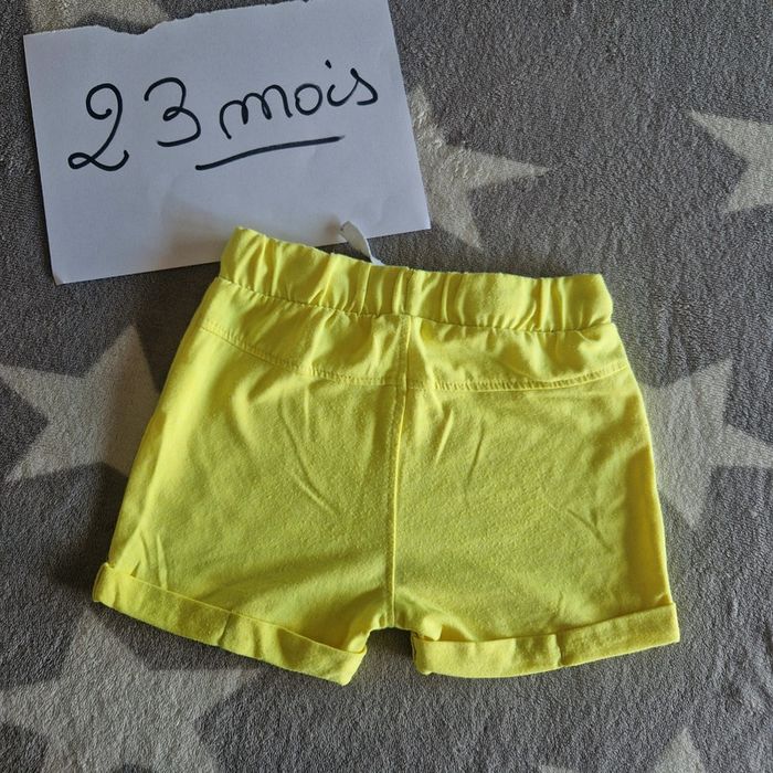 Short fille - photo numéro 2