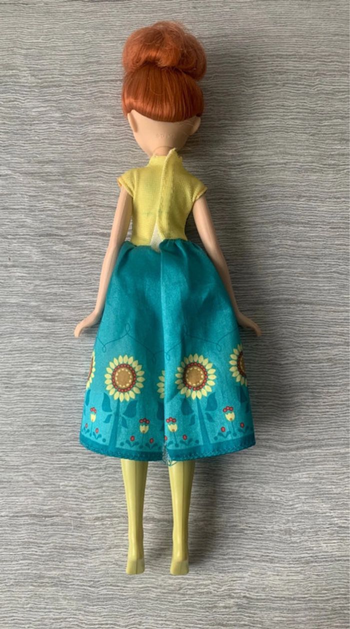Barbie Disney Anna Reine des neiges - photo numéro 4