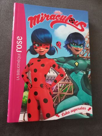 Livre bibliotheque rose miraculous tome 23