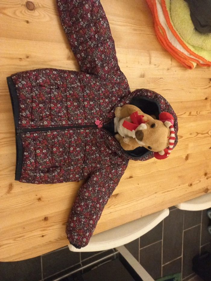 Veste fille fleurie de 12 a 30 mois