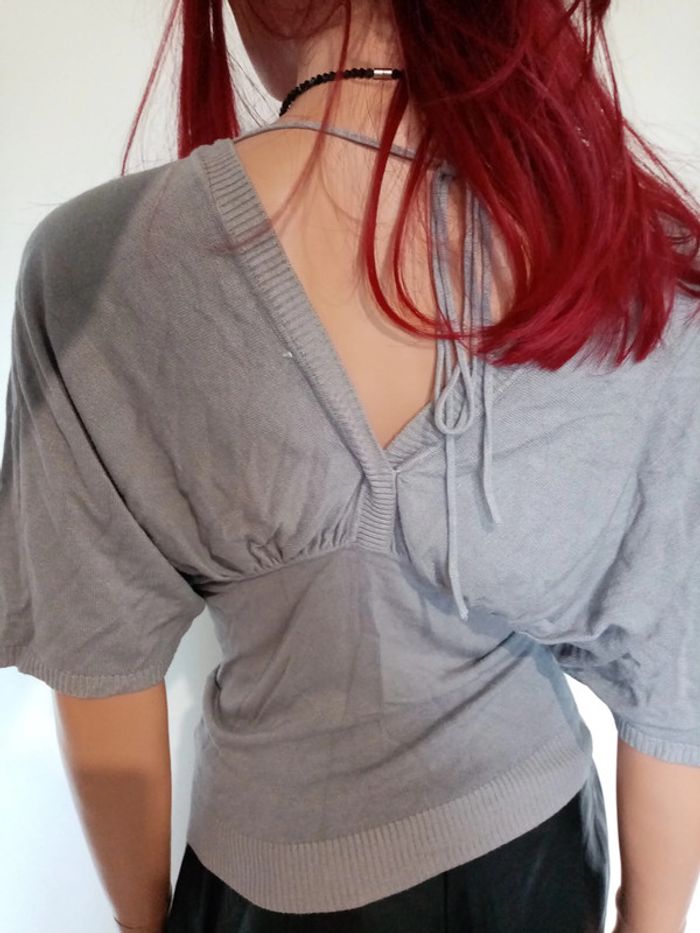 Petit haut gris - photo numéro 2