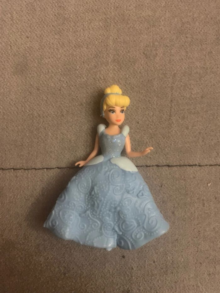 Lot 4 princesses polly pocket - photo numéro 3