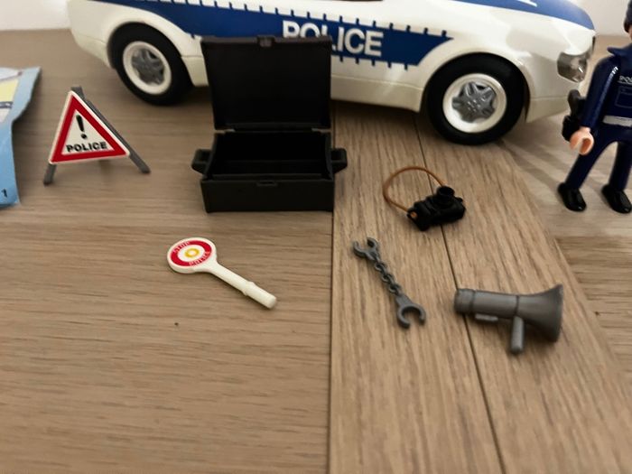 Voiture police playmobil - photo numéro 3