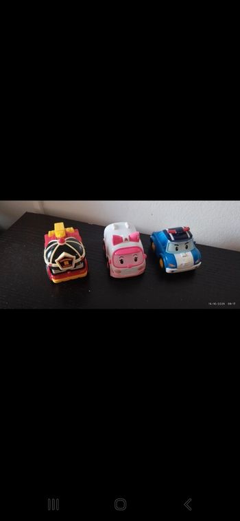 Lot de 3 voiture robobcar