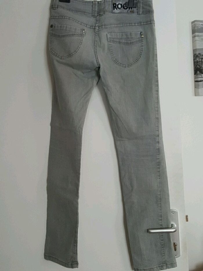 Jolie jean gris - photo numéro 2