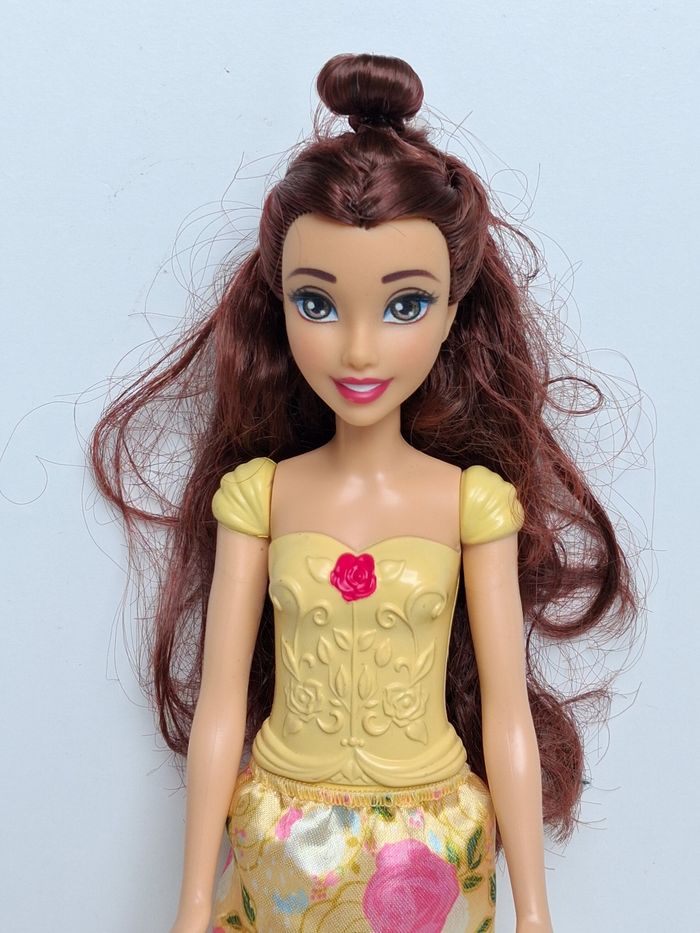 Poupée mattel Disney Belle et la Bête
Poupée et ensemble compris - photo numéro 2