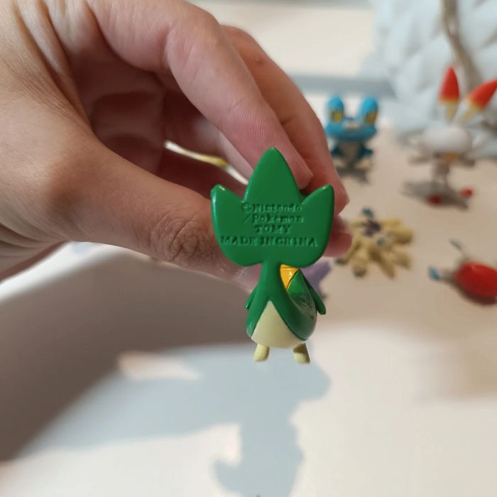 Pokémon lot de 12 mini figurines - photo numéro 4