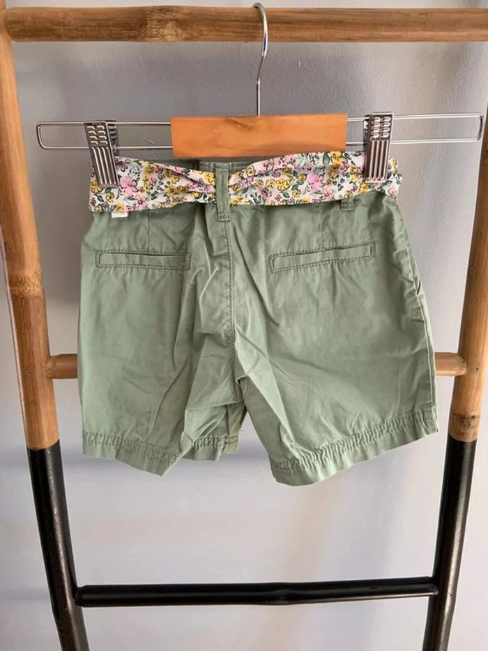 Short - H&M 👧🏼 2 ans (92 cm) - photo numéro 2
